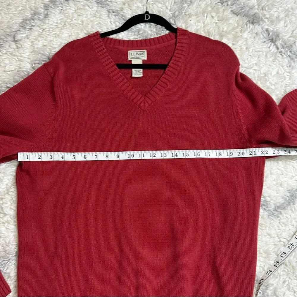 L.L. Bean vintage Men's Deep Red V-Neck Sweater
